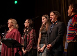 Štědronoční zpívání pro Karolínku