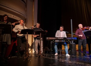 Štědronoční zpívání pro Karolínku