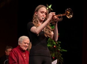 Štědronoční zpívání pro Karolínku