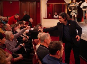 Štědronoční zpívání pro Karolínku