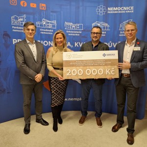 Celkem 400.000 Kč pro Dětské oddělení Pardubické nemocnice.